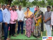 ‘ एक पेड पिता के नाम ‘ उपक्रमातून पितृस्मृतीला हरित अभिवादन वरोऱ्याचा ‘ पितृस्मृती वृक्षारोपण अभियान ‘ हा अभिनव, पवित्र आणि सामाजिक बांधिलकी जपणारा उपक्रम’ : नगराध्यक्षा अर्चना ठाकरे