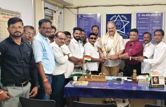 कर्तव्याला सलाम ! केंद्रीय ‘अति उत्कृष्ट सेवा पदक’ विजेते SDPO सत्यजित आमले यांचा पत्रकार संघाकडून शाही सत्कार, मूल नगरीत गौरव सोहळा ! न्यायप्रिय आणि शिस्तप्रिय अधिकाऱ्याच्या सन्मानाने पत्रकारिता आणि पोलीस दलातील ऋणानुबंध अधिक दृढ