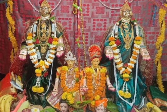 इंग्रजाच्या काळापासून सोईट येथे कोहपरे परिवाराच्या घरी होतेय जेष्ठा गौरीची घटस्थापना